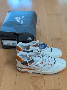 BNIB New Balance 550 White & Orange Low-Top Sneakers - M11